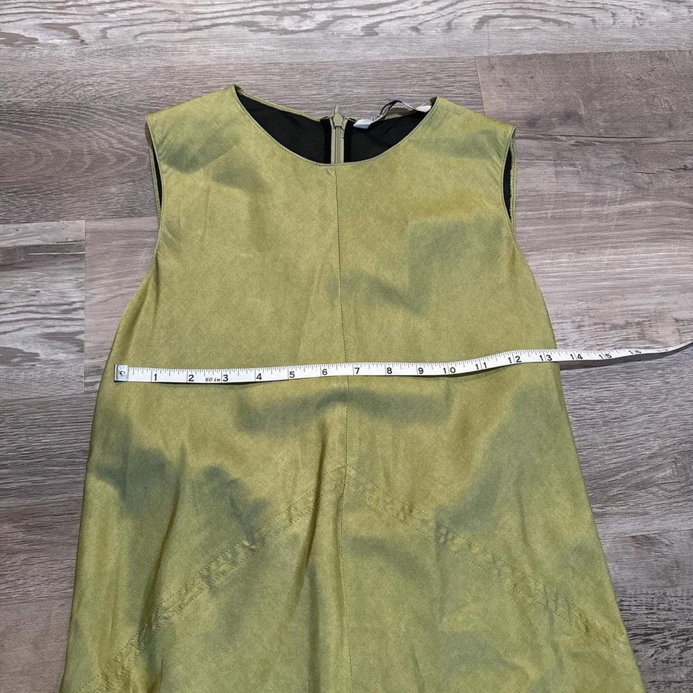 dresses - Picture 2 of 8